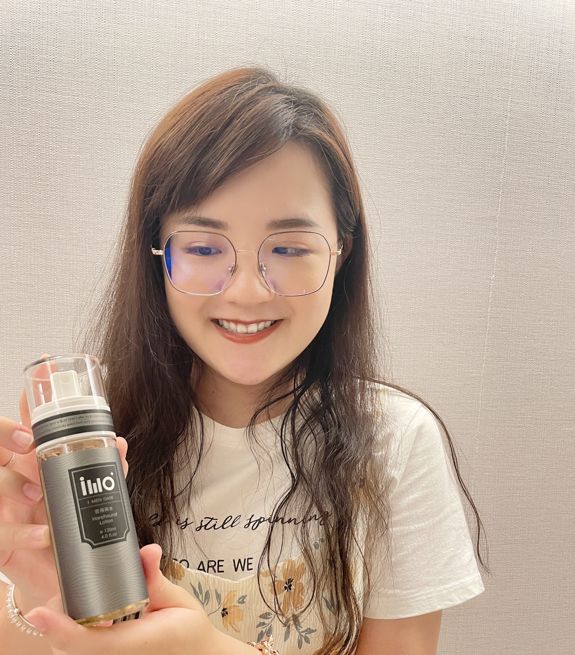 從洗完臉到慢慢出油的時間，也往後推遲了很多，效果卓越